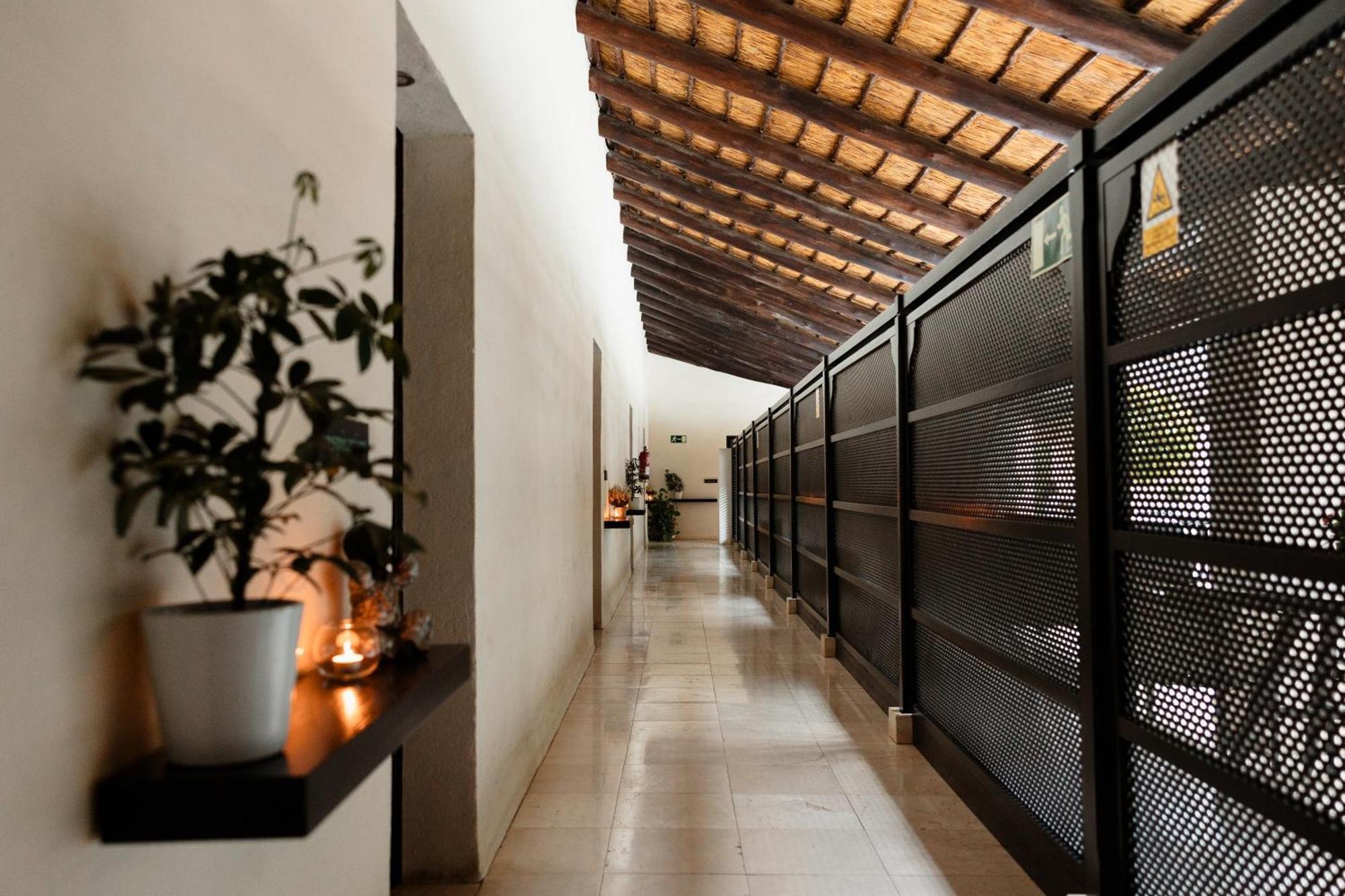 Shanti Som Monda Exterior photo
